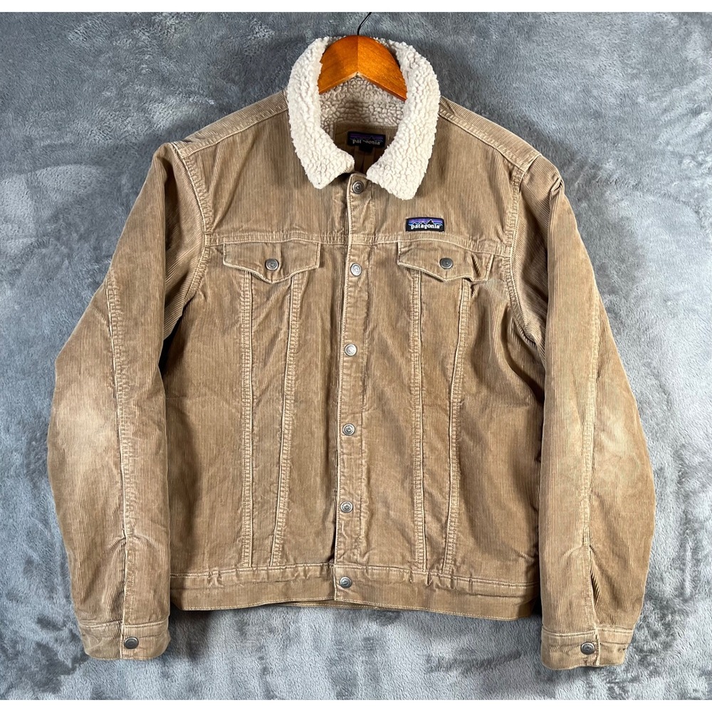 Patagonia Pile Lined Trucker Jacket Mens Medium Tan Corduroy Fleece Lined 26520